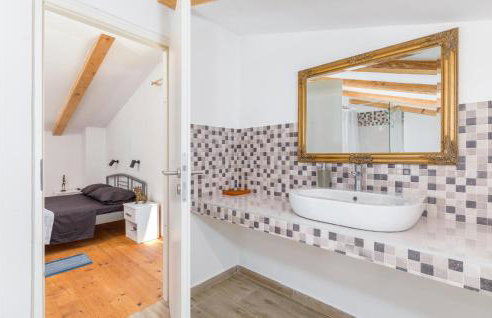 Beautiful Home In Krnicari With Wifi - Foto 31