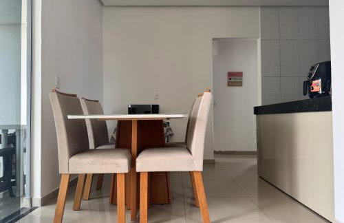 Casa Aconchegante em bairro residencial - Foto 9