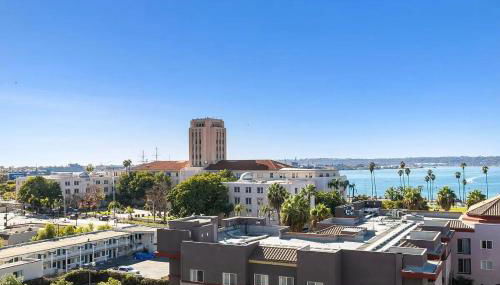 Upscale Modern Spacious Loft in Little Italy - Foto 2