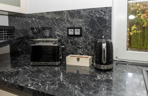 Ganzes Ferienhaus in Leipzig mit Garage und Fußbodenheizung - Photo 8