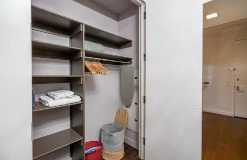 FiDi Studio with Work Setup by Anyplace - 8827 - Foto 12