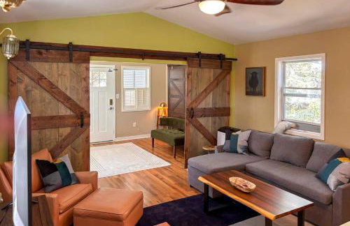 2 Mi to Atlantic Beach Coastal Retreat with Deck - Foto 16