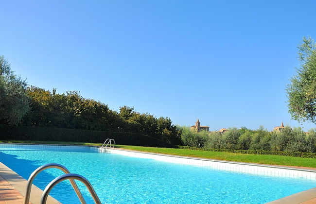 Villa Montecasciano - 8 Sleeps Private Garden - Foto 51