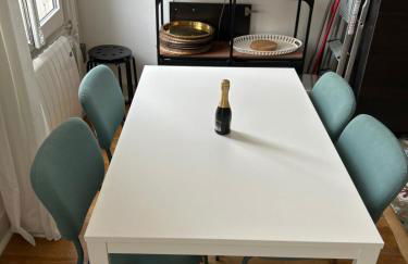 Martroi - Cœur de Ville - 3 pièces 80 m2 TV - Internet haut débit - loisirs et affaires - Foto 4