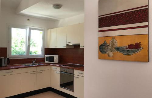 Villa in Les Forges with Pool & Golf Access - Foto 27