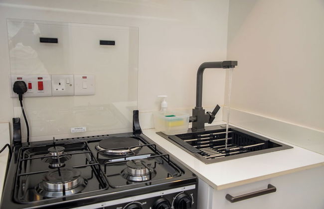 unreal homes - Photo 70