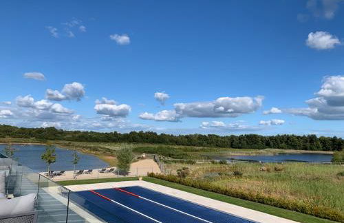 Agua de Plata, 16 Wakeling Island, Silverlake - Photo 32