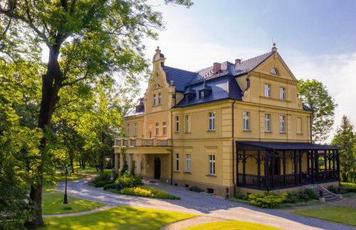 Pałac Gruszów - Foto 1