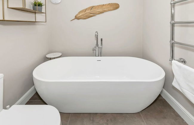 Luxury Home With Large Garden - The School House - Foto 33