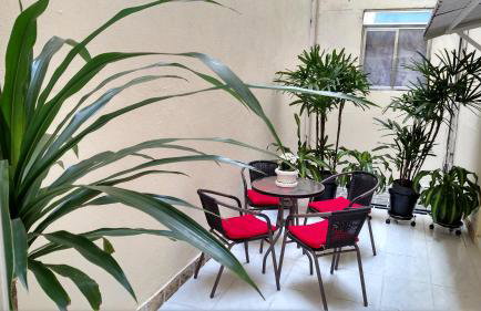 Aconchegante ao lado do shopping com garagem e Wifi - Foto 19