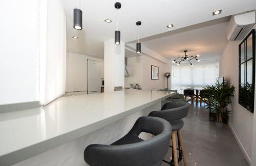 Benigno Premium Center - Photo 6