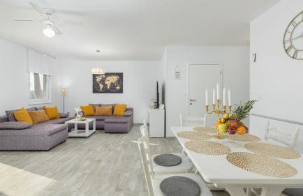 Villa Pendolina with pool and grill in Umag - Foto 17