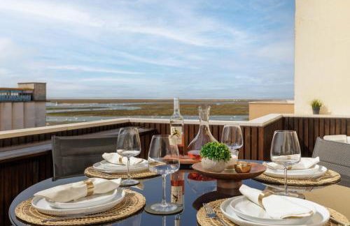 Top-Floor 2BR, Sea and city Views & Jacuzzi - Foto 14