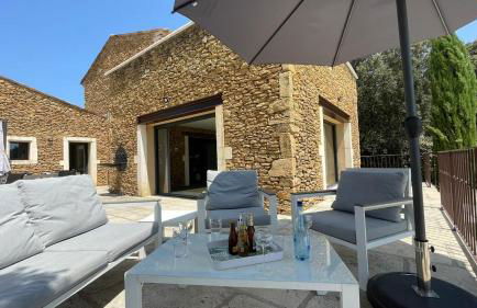 Belle villa avec piscine intérieure et piscine extérieure Gite Les Aiguiers - Foto 6