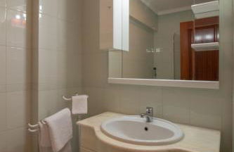 Quarteira Beach - Foto 16