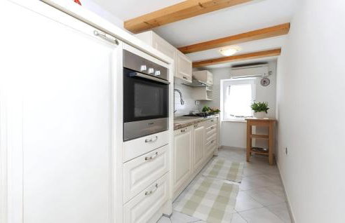 Charming Old House with Sea View Bakar - Photo 10