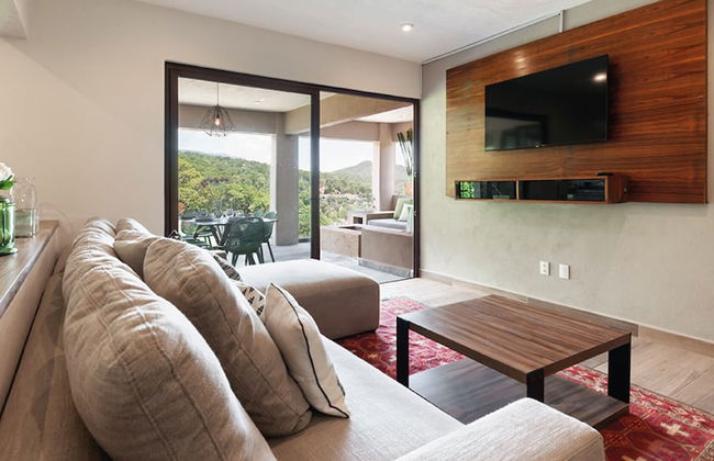 Moderna Villa con Hermosa Vista al Lago - Photo 9