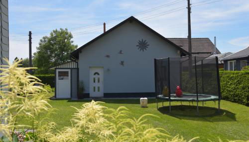 Ferienhaus "Am Eisenberg"- Wandern im UNESCO Biosphärenreservat Vessertal - Foto 2, Garden