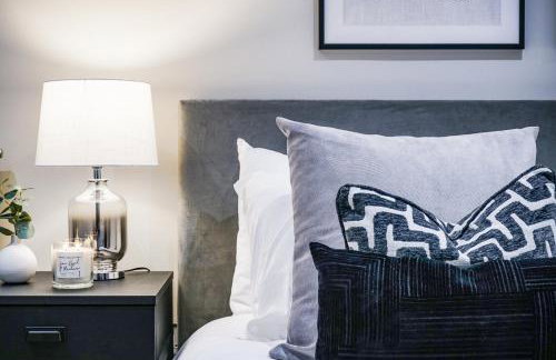 Spacious 1 bed flat with balcony minutes walk to Canary Wharf - Foto 9