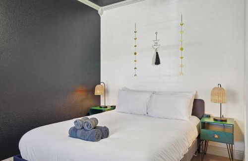 Colonial Style Retreat ft Pool Cinema jacuzzi - Foto 29