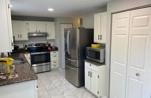 Upgraded, beautiful 4 BD Colonial in Silver Spring - Foto 16