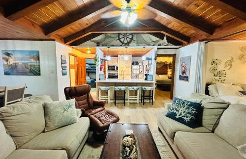 Beachside Get-A-Way - Walk to the Beach - 3 Bedroom 2 Bath - Foto 23