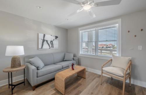 The Beach House at Oak Island by North State Hospitality - Foto 56