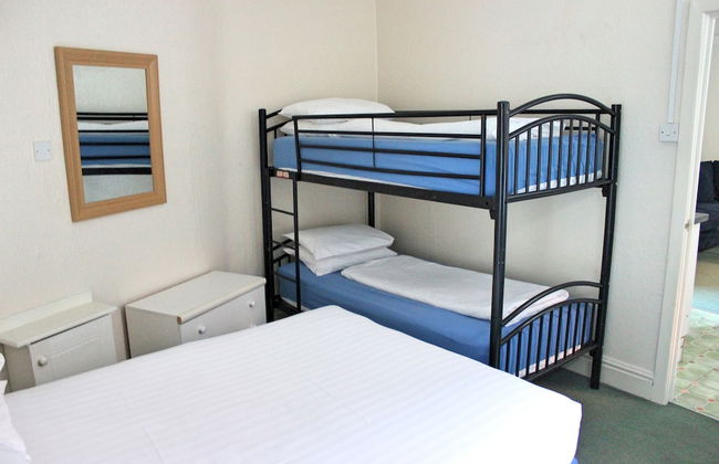 Sandpiper Holiday Apartments - Photo 7