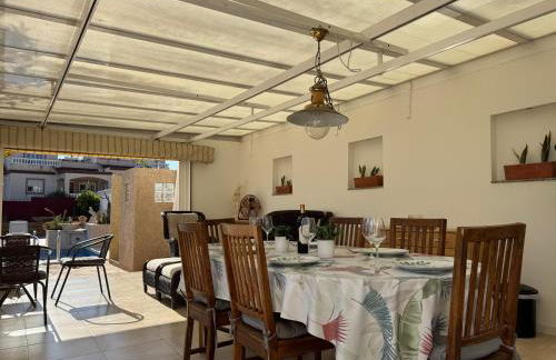 Maikran Premium Fantastic Family Villa with Pool - Foto 14