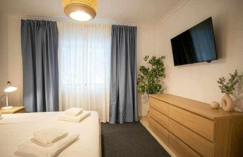 Modern 3br Apt w/ Lg Terrace, Bbq, Ac & Parking - Foto 3