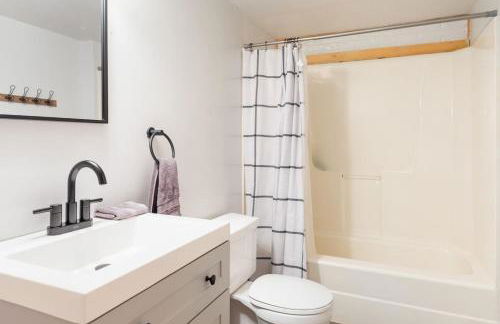 Table Rock Lake Cabin - The Oaks #5 with Lake Access & Hot Tub - Foto 34