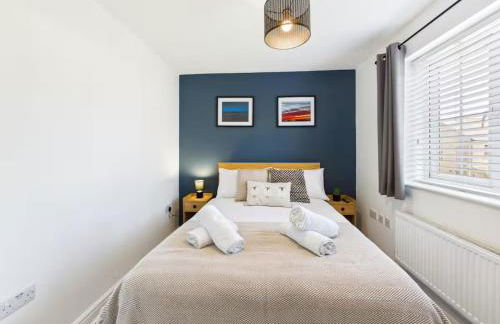 2 Bed Home Port Talbot - Perfect For Contractors & Families - Photo 12