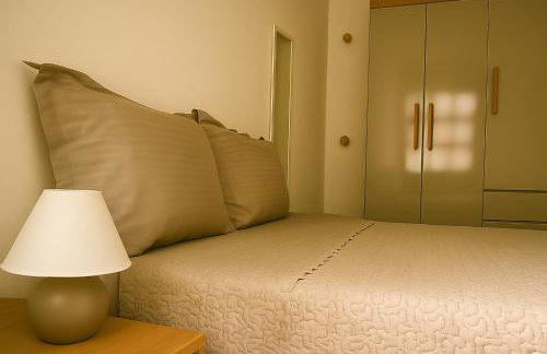 Essencial Flat I - Com Garagem - No Centro - Em condomínio, com portaria 24h - Foto 4