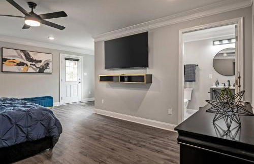 Fenced Yard, Swing Set Pawfect for Family and Dogs! - Foto 40