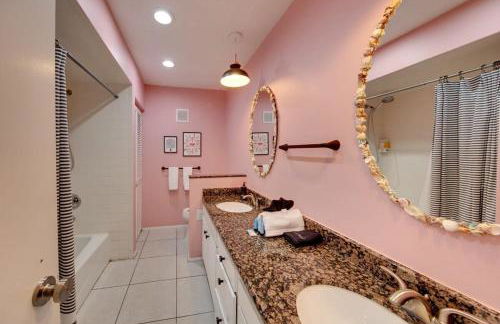 Funky Flamingo 3Kings Beach Gear Hot Tub & Pool - Foto 41