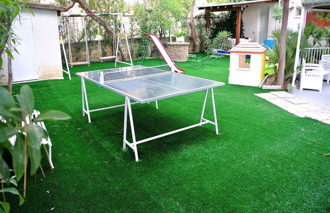 Cottage on the Beach - Photo 7