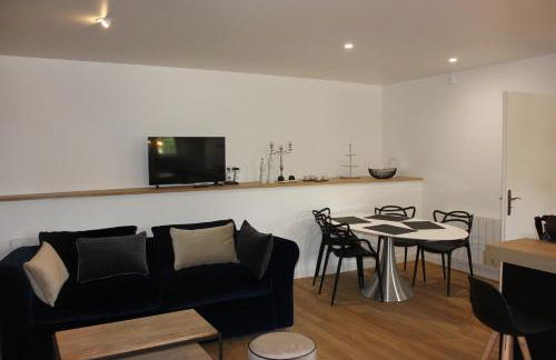 Chateau De Val - Photo 20