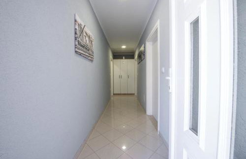 Apartments Vukelic - Photo 15