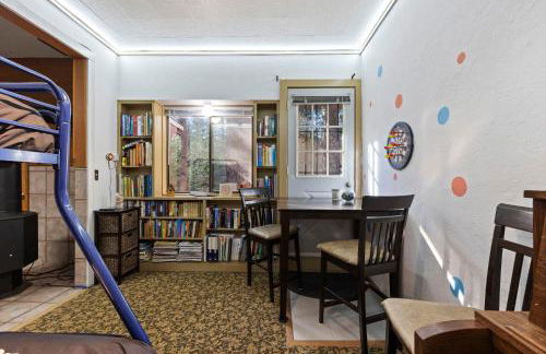 HotTub PingPong Arcade Billiard Pets AC Piano BBQ Art - by SharpCat - Photo 24