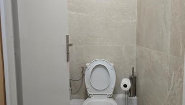 Modern apartment in Toulouse with 2 bedrooms - Photo 3