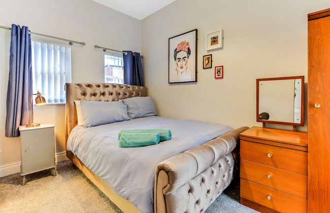 Snug at Clarence - Near Museum of Free Derry and Bloody Sunday Memorial - Foto 2