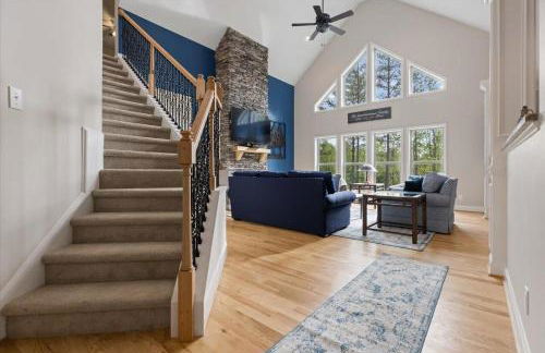 Lake Norman Home Lake Access with Heated Pool & Hot Tub - Foto 18