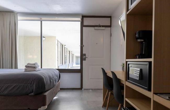 Entire Studio With Free Shuttle to Disney - Foto 26