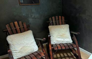 Le chalet romantique, SPA, Écran cinéma, Lit king size, day use, 10 min centre - Foto 12