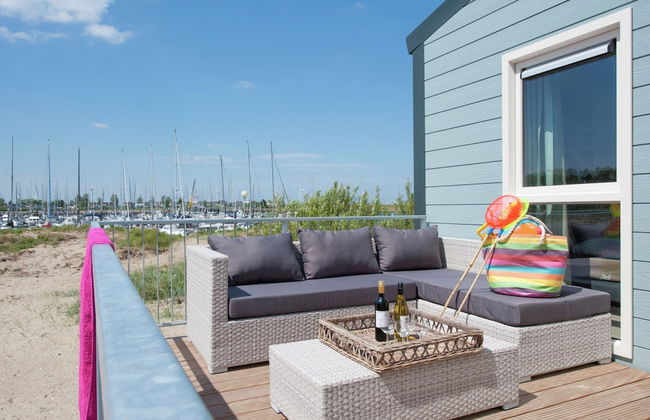 Beach House in Netherlands With Sea View - Photo 17