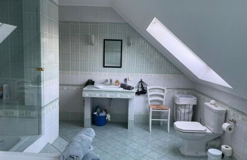 Parkplätze, Einzelbetten, 2 Balkone, fast Wi-Fi 100 Mbit, Homeoffice, Aufzug, lichtdurchflutet, Panoramablick - Foto 4