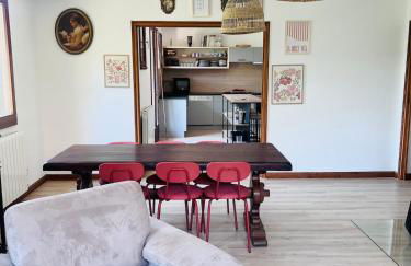 Four Seasons Apartment Ski Access & Mountain Views - Foto 35