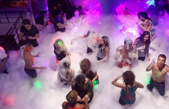 Da Alanya e Side: trasferimento al tour in barca della discoteca notturna - Foto 2