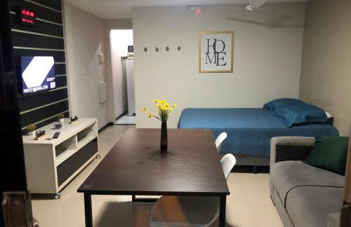 Flat Aju - Um jeitinho especial de se hospedar em Aracaju. Uma verdadeira suíte master todo mobiliado no capricho só para você. - Foto 14