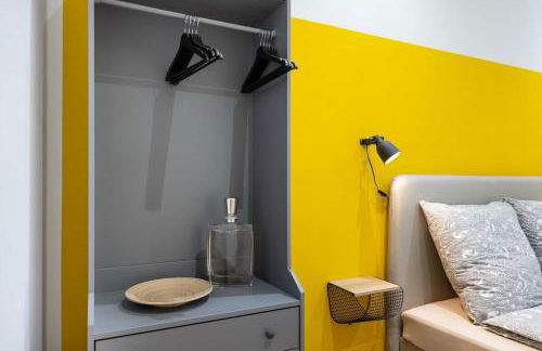 Big Central Apartment near Rotkreuzplatz with 3 BR for 12 PAX - Photo 17